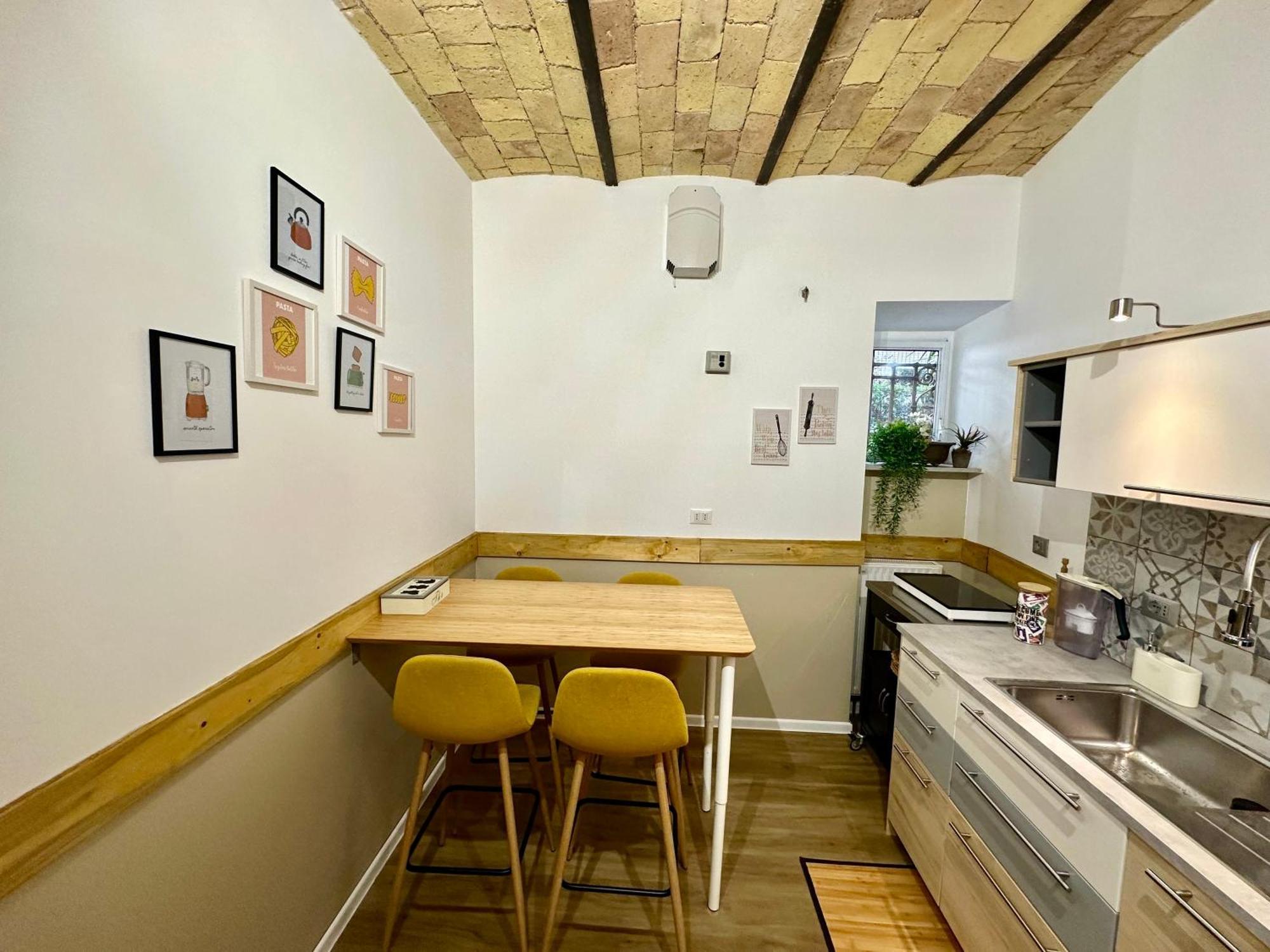 Casa Happya - Metro A - Central Рим Екстериор снимка