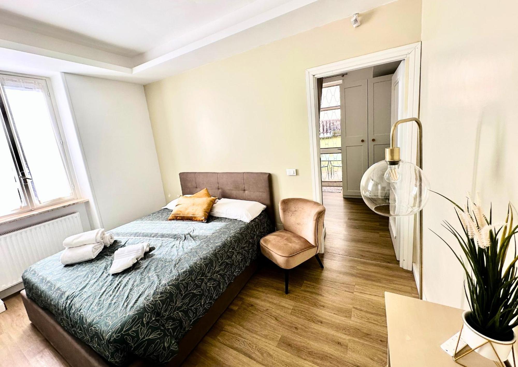 Casa Happya - Metro A - Central Рим Екстериор снимка